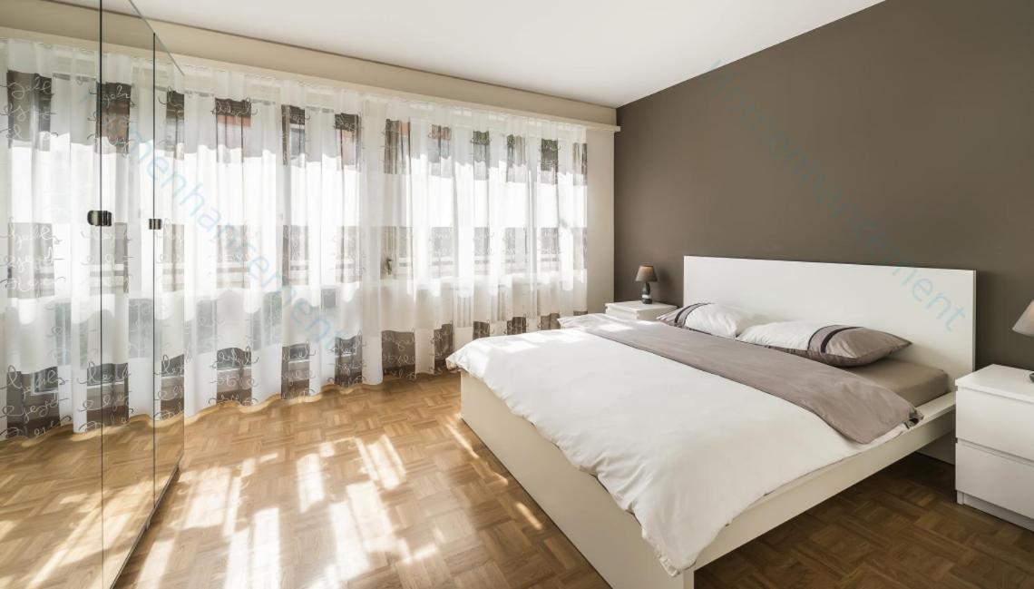 Athenee 40 By Homenhancement Apartamento *